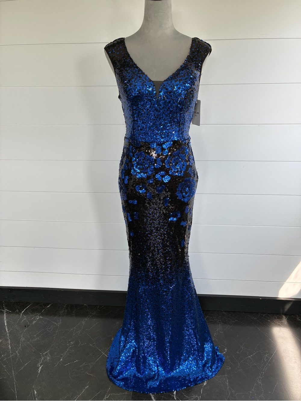 Love Sen Royal Blue Sequin Floral Mermaid Gown Sz Medium NWT